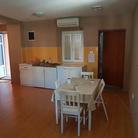 Apartment Central Шибеник Екстер'єр фото