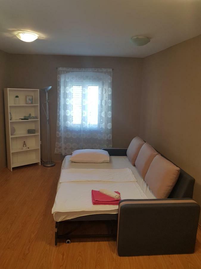 Apartment Central Шибеник Екстер'єр фото